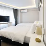 Via Ciragan * Estambul